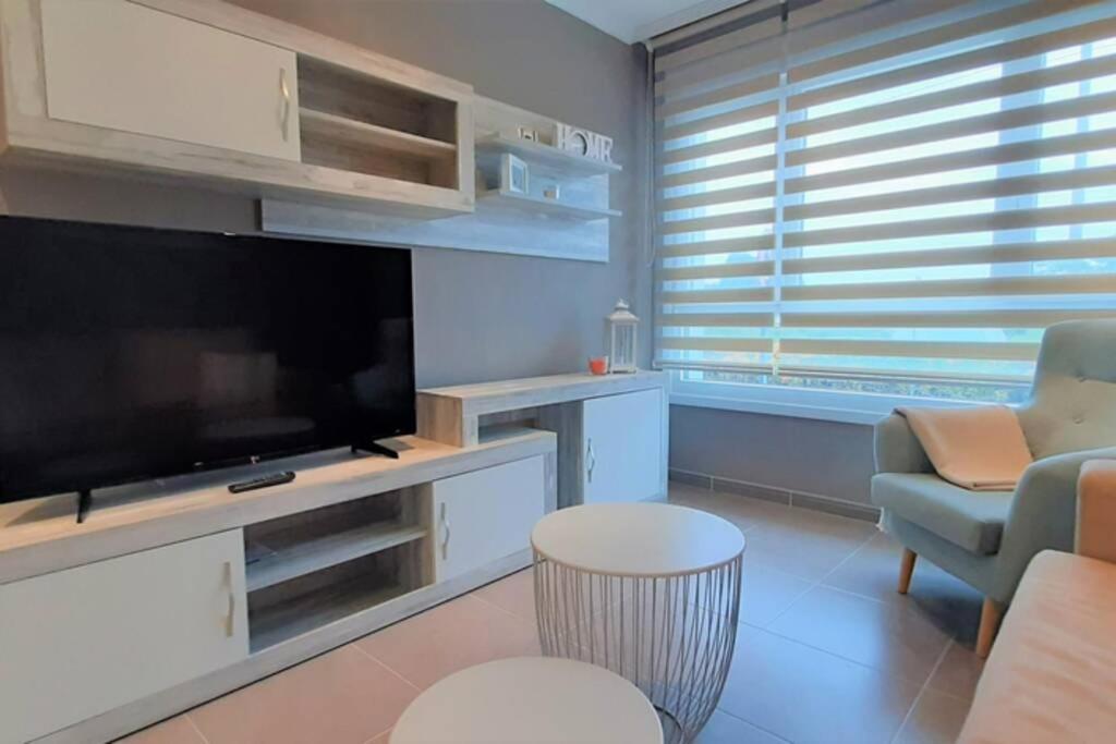 Апартаменти Apartamento Playa Foz Con Piscina Y Parking 010 Екстер'єр фото