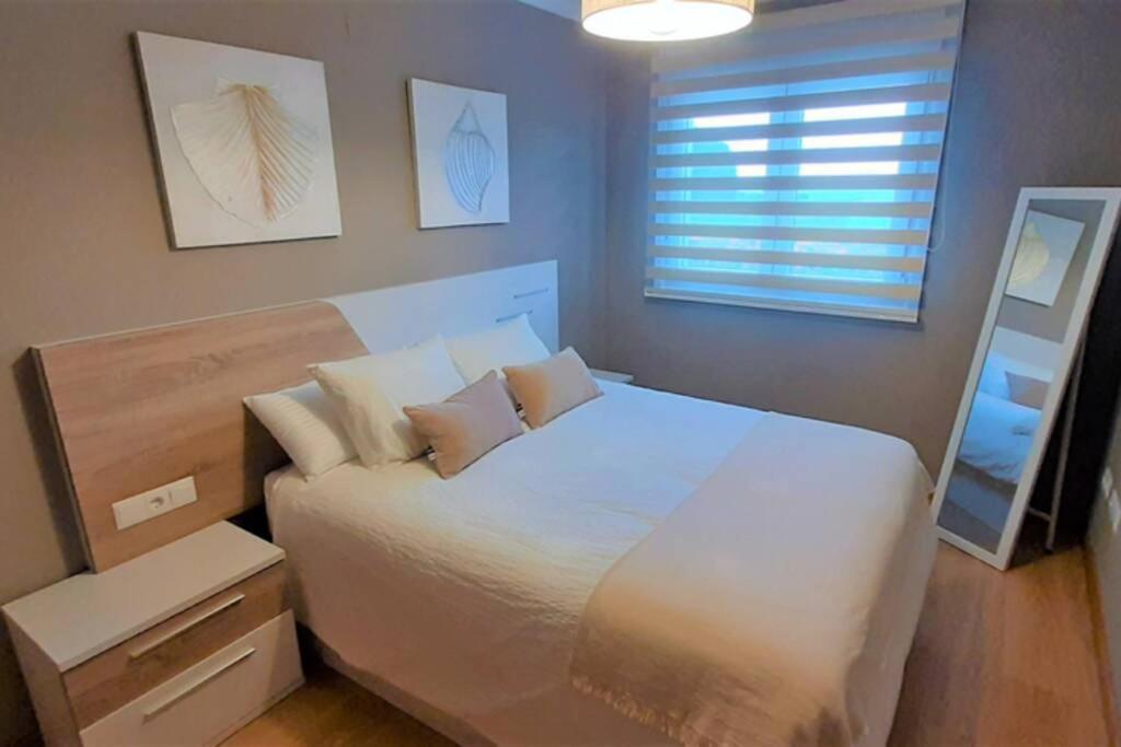Апартаменти Apartamento Playa Foz Con Piscina Y Parking 010 Екстер'єр фото