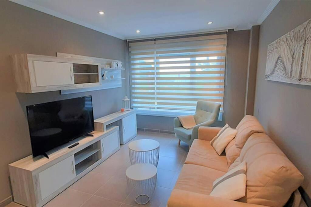Апартаменти Apartamento Playa Foz Con Piscina Y Parking 010 Екстер'єр фото