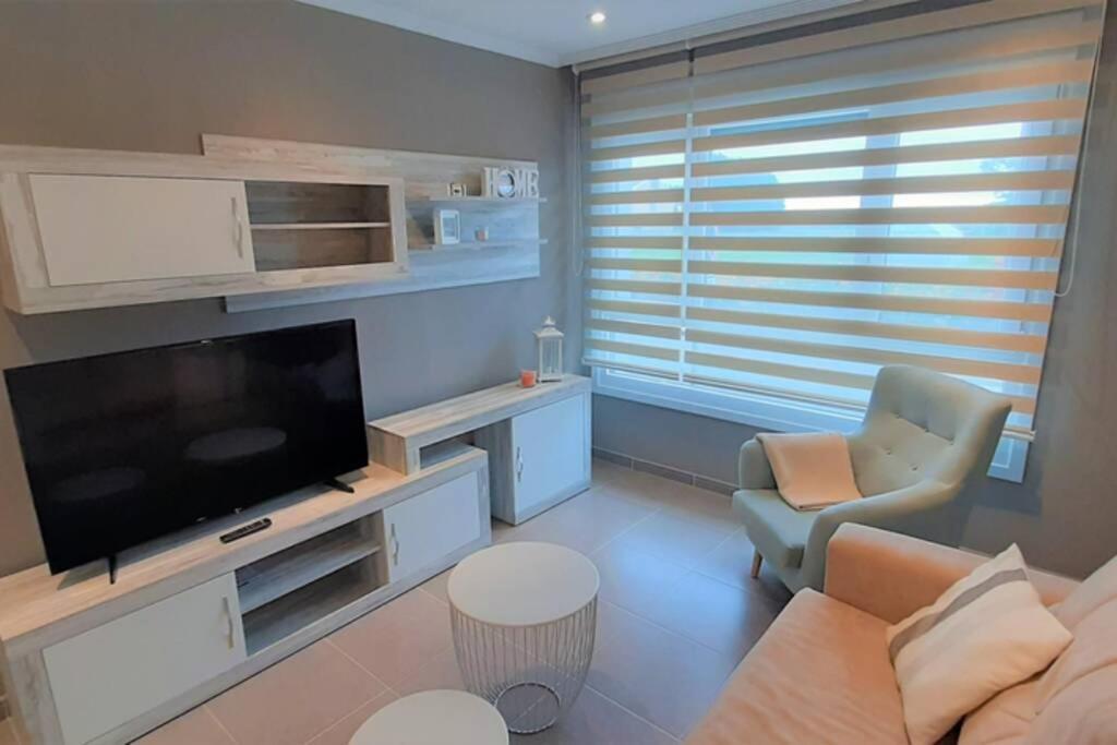 Апартаменти Apartamento Playa Foz Con Piscina Y Parking 010 Екстер'єр фото